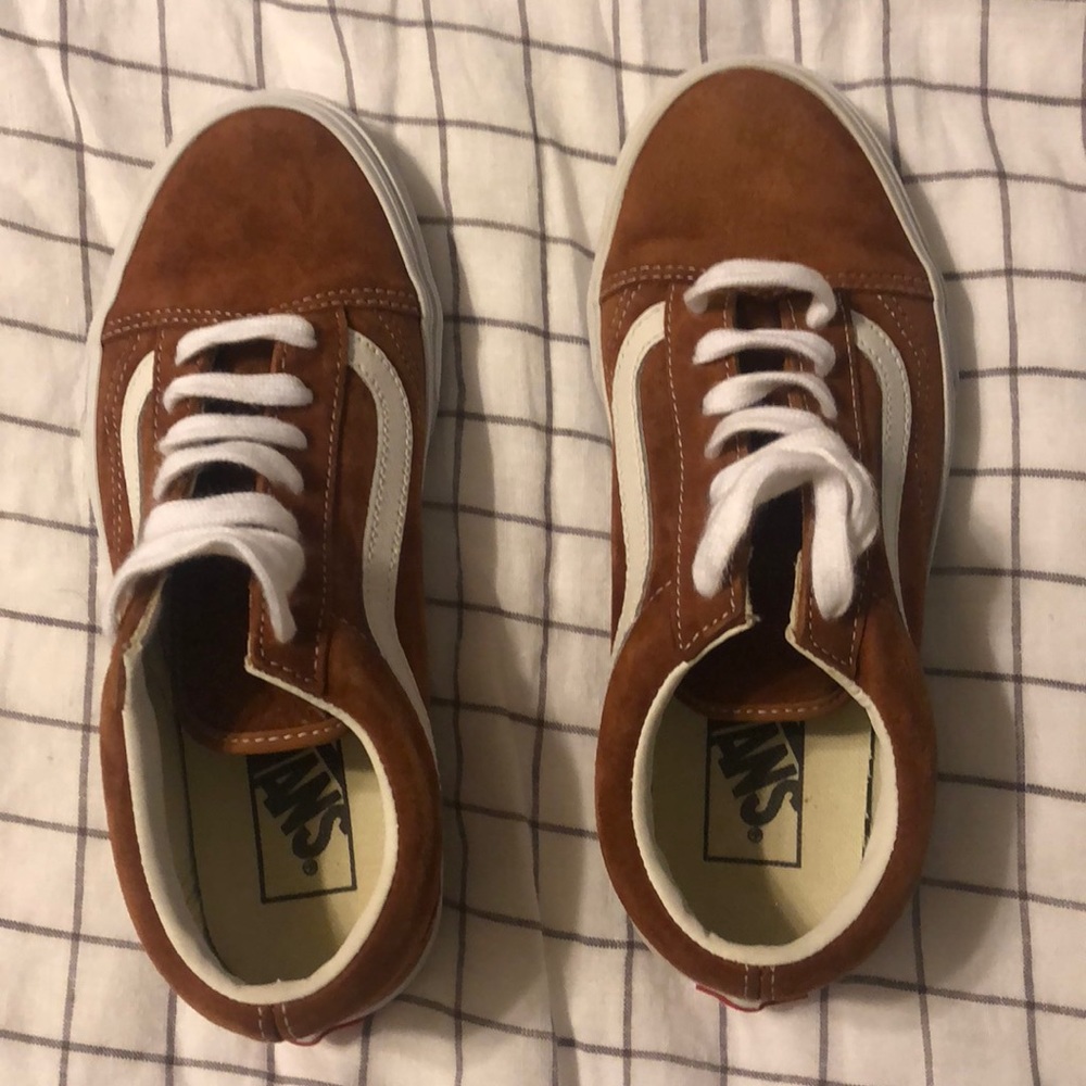 Brown/orange vans